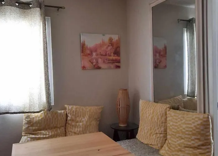 Aunt & Niece Condotel 2 Bedroom セブ市